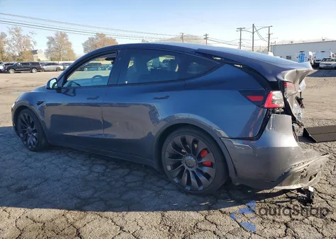 2023 Tesla Model Y z USA, uszkodzony, nr VIN 7SAYGDEFXPF948438